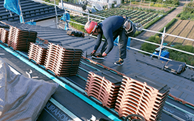 屋根葺き替え工事