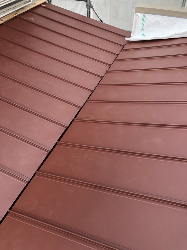 山梨県大月市　屋根工事　屋根カバー工法　ガルバリウム鋼板