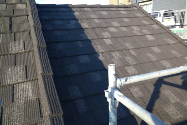千葉県市川市　S様邸　外壁塗装・屋根カバー工事　屋根工事のタイミングはいつ？