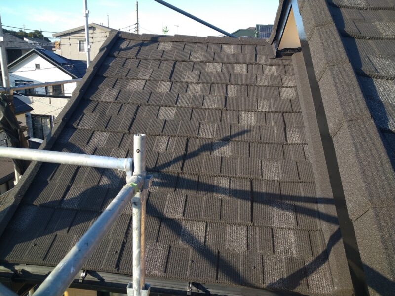 千葉県市川市　S様邸　外壁塗装・屋根カバー工事　葺き替えとカバー工法の違い