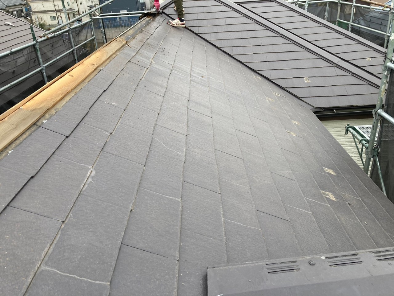 屋根カバー工法とはどんな工事？工法の特徴とメリット・デメリットを解説します！
