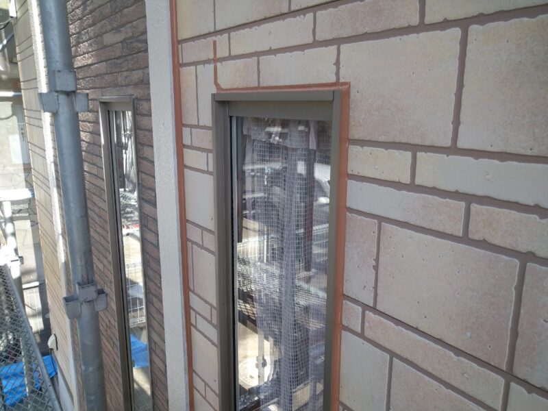 千葉県白井市　A様邸　屋根・外壁塗装工事　窓コーキング増打ち工事