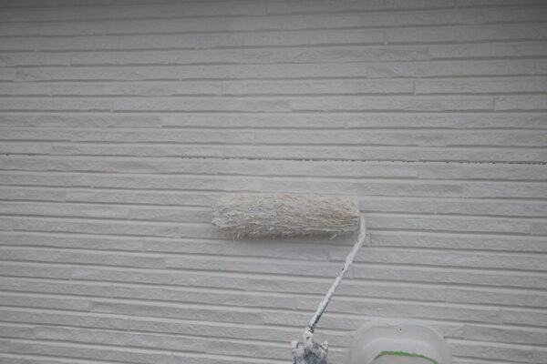 千葉県船橋市　H様邸　外壁塗装・ベランダテラス屋根設置工事　外壁塗装は必要？塗装しないまま放置するリスク！