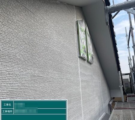 千葉県船橋市　N様邸　外壁塗装工事　外壁塗装の下塗り