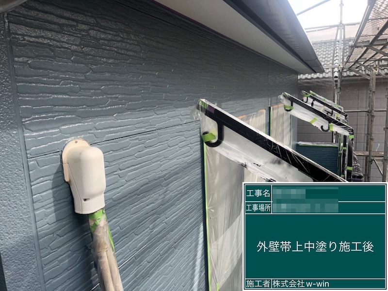 外壁の上塗り工程 中塗りと上塗りで分けている理由について｜千葉県船橋市金杉